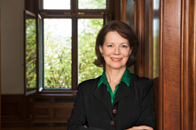 Lesley Stephenson